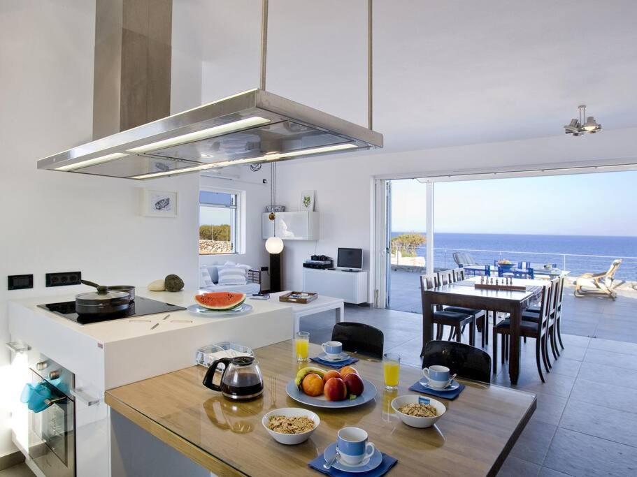 Beachfront Thesseus * Naxos City