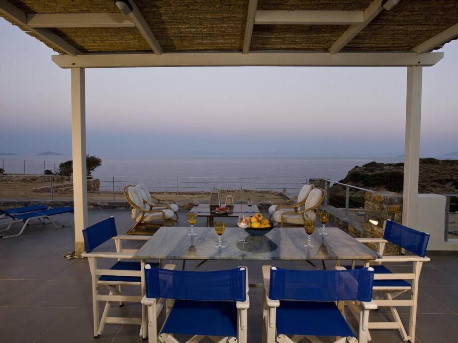 Beachfront Thesseus