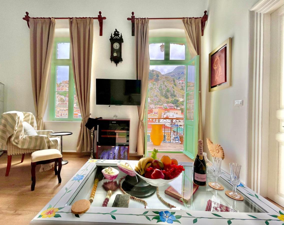 Apartment “athenas” Neoclassic Harbour View Symi