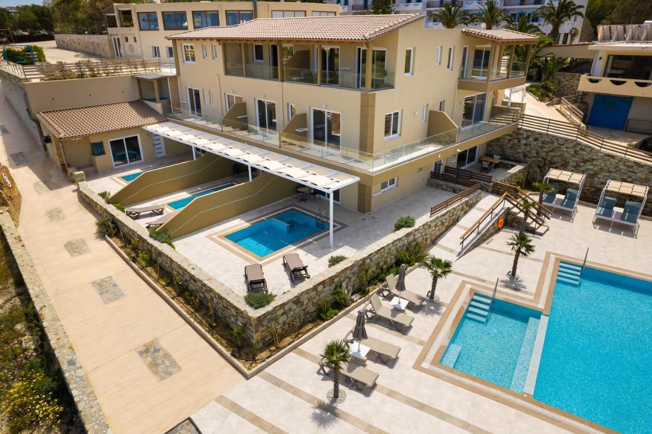 Hotel Spiros-soula Thematic Agia Pelagia (Crete)