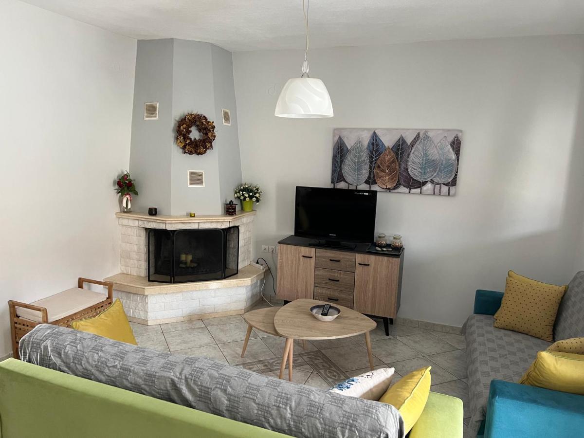 Efi Apartment