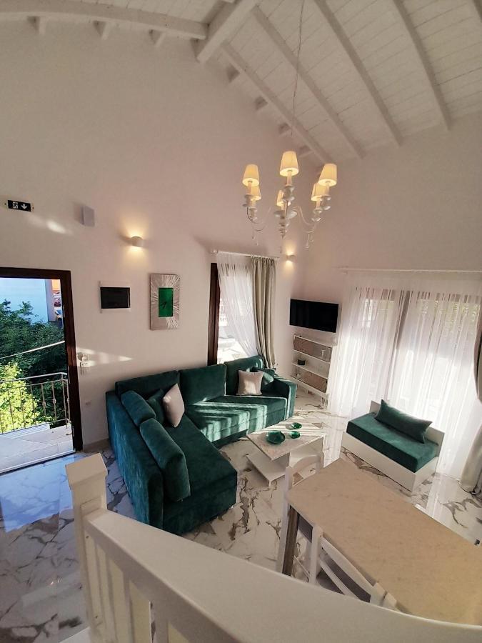 Agora Luxury Loft Apartment