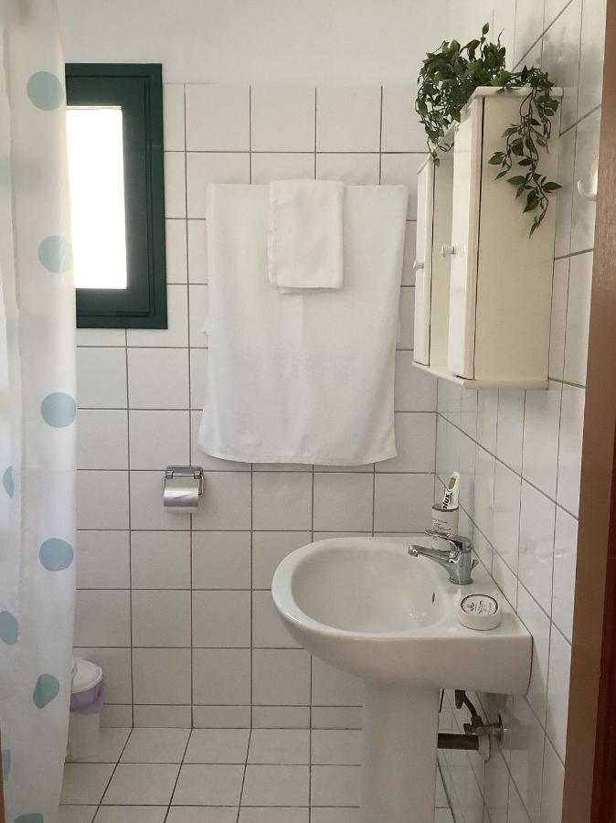 Apartment Sea View Haris Elena *