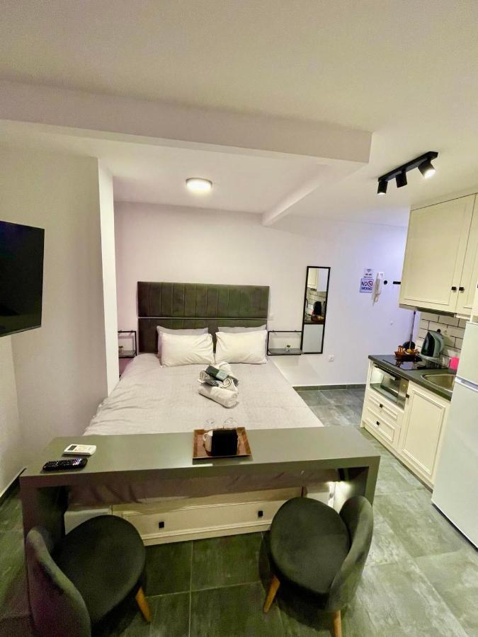 Mini Apartment *