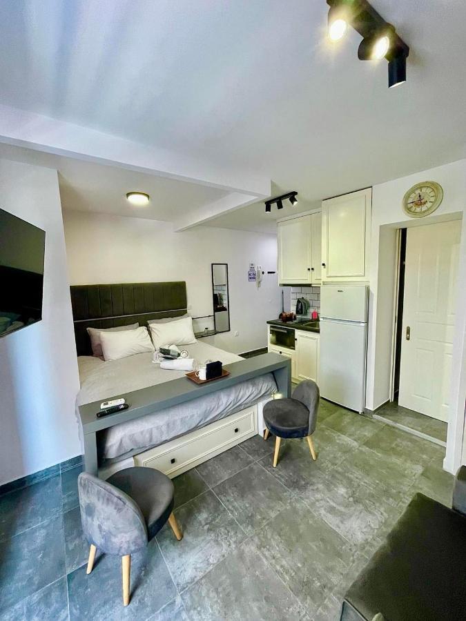 Mini Apartment