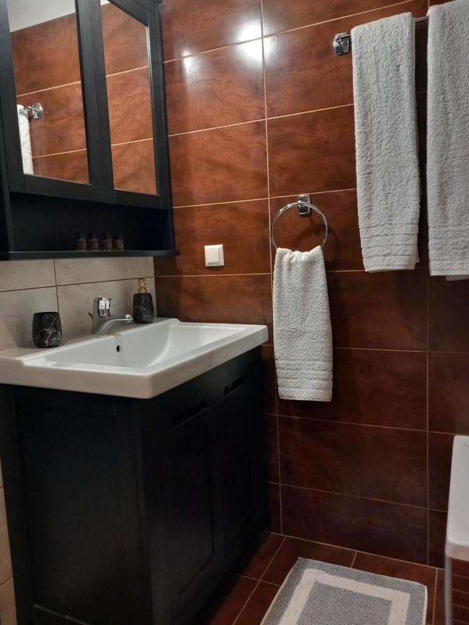 Casa Loutsiano Apartment *