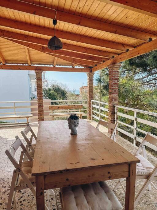 Paradise House *