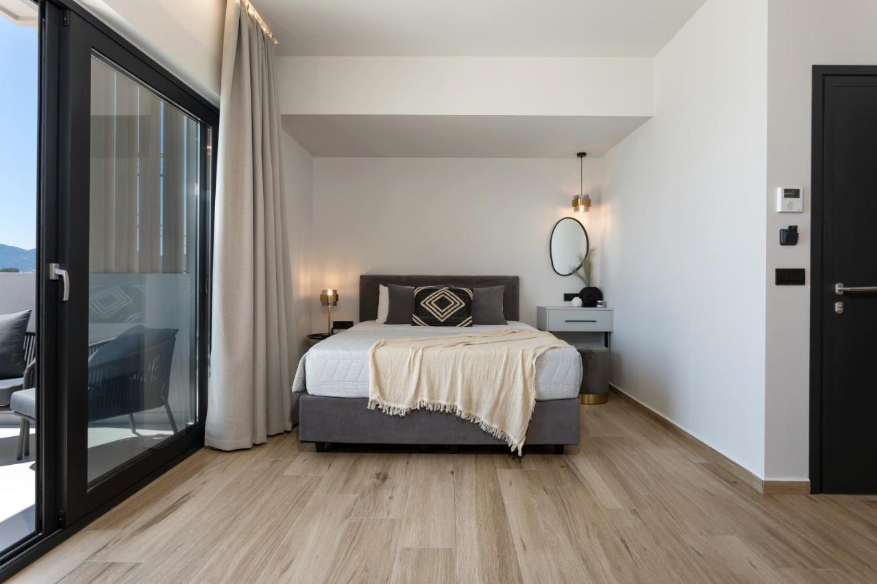 Akrogiali Luxury View Apartment