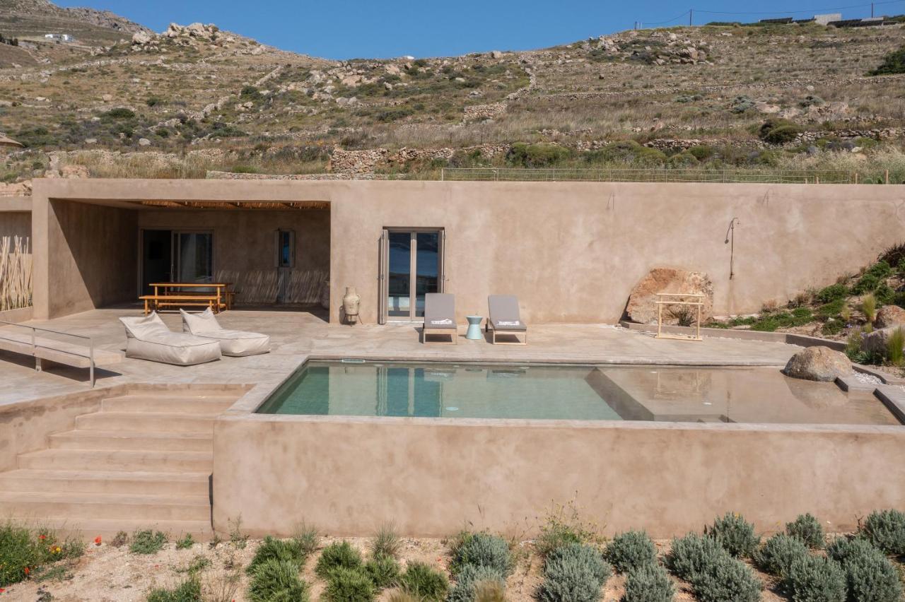 Homa Serifos Pool Villa