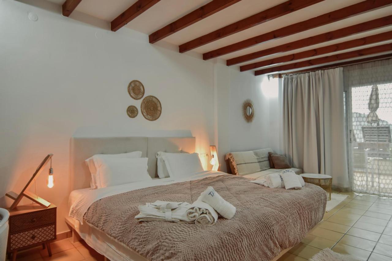 Aparthotel Tango 2*