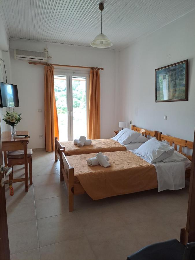 Evridiki Apartment Mesongi