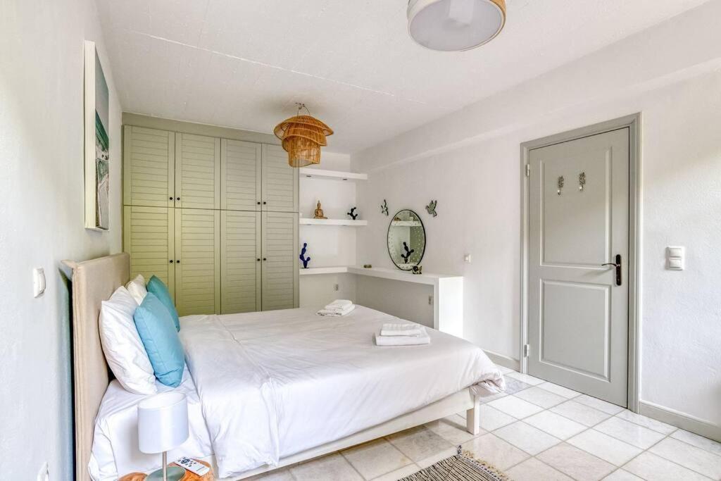 Vino - Cycladic Calm Holiday home