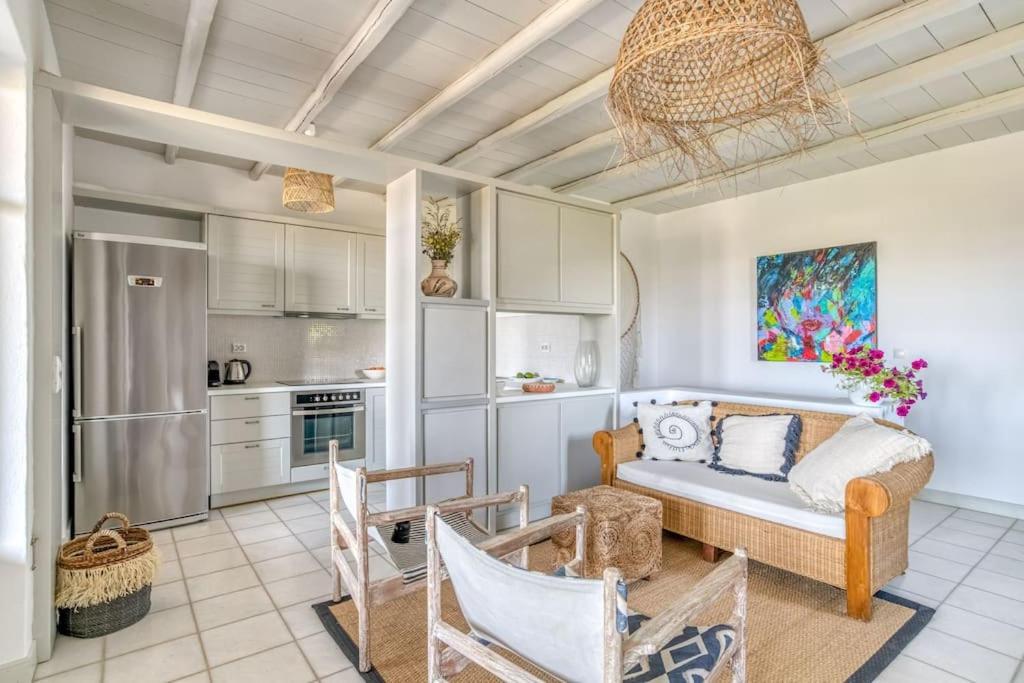 Holiday home Vino - Cycladic Calm Isterni (Paros)