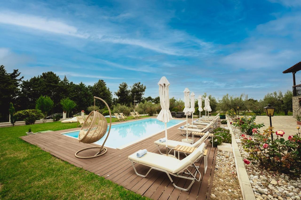 Guest house Kalisun Pool House By Georgalas