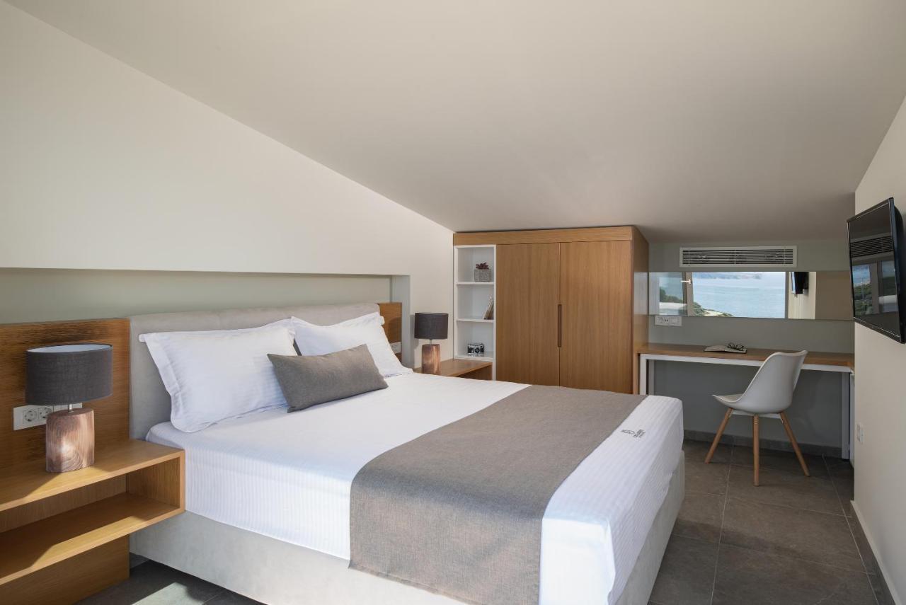 Exclusive Pappas Guest house *
