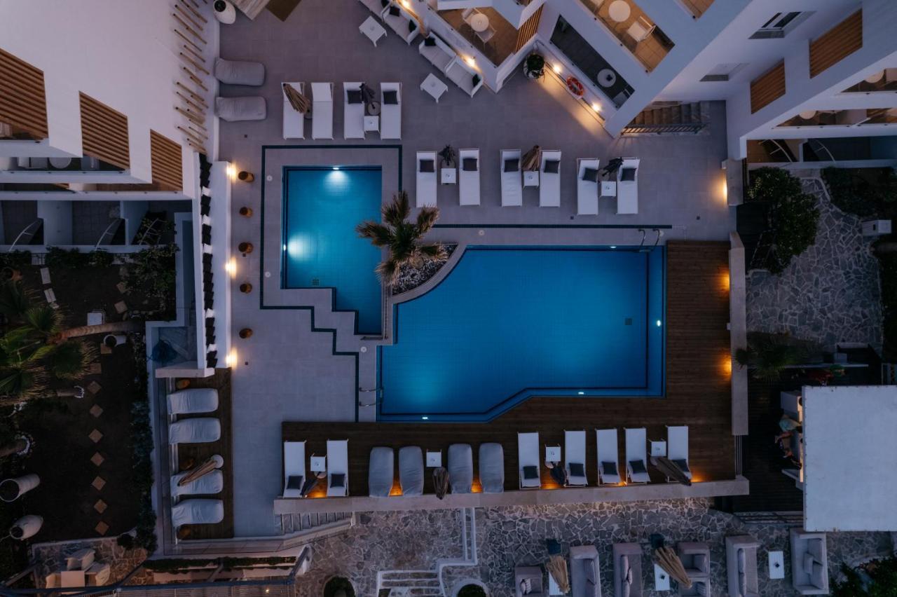 Petradi Lounge Hotel