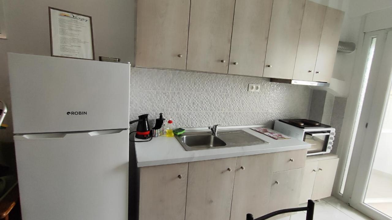 First Line Apartment Flogita