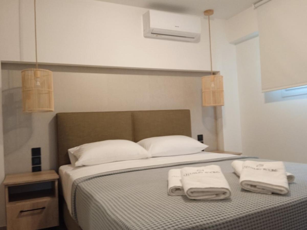 Q Luxury Apartment Palairos