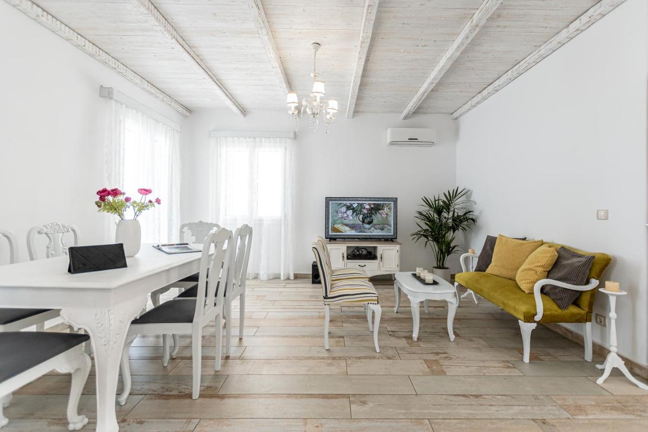 Nektar, Luxury In Chora Naxos Naxos City