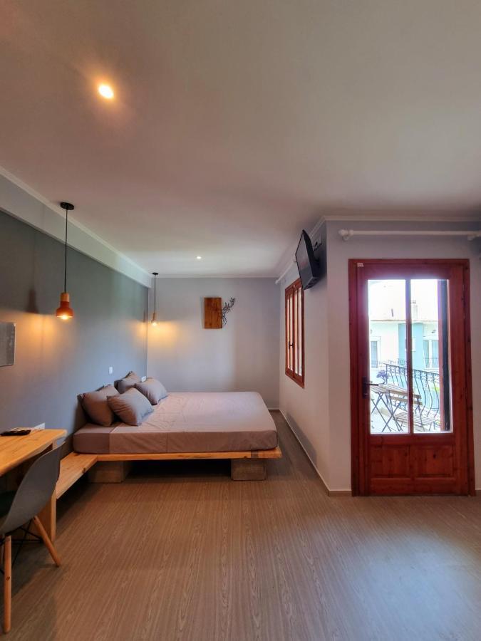 Karagiannis 2* Limenaria (Thasos)