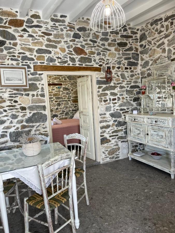 Fimaira 2 * Ermoupoli