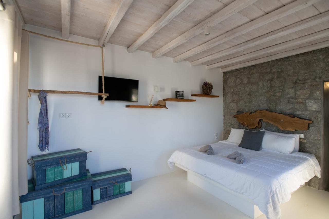 Private With Private Pool Pascals Villa