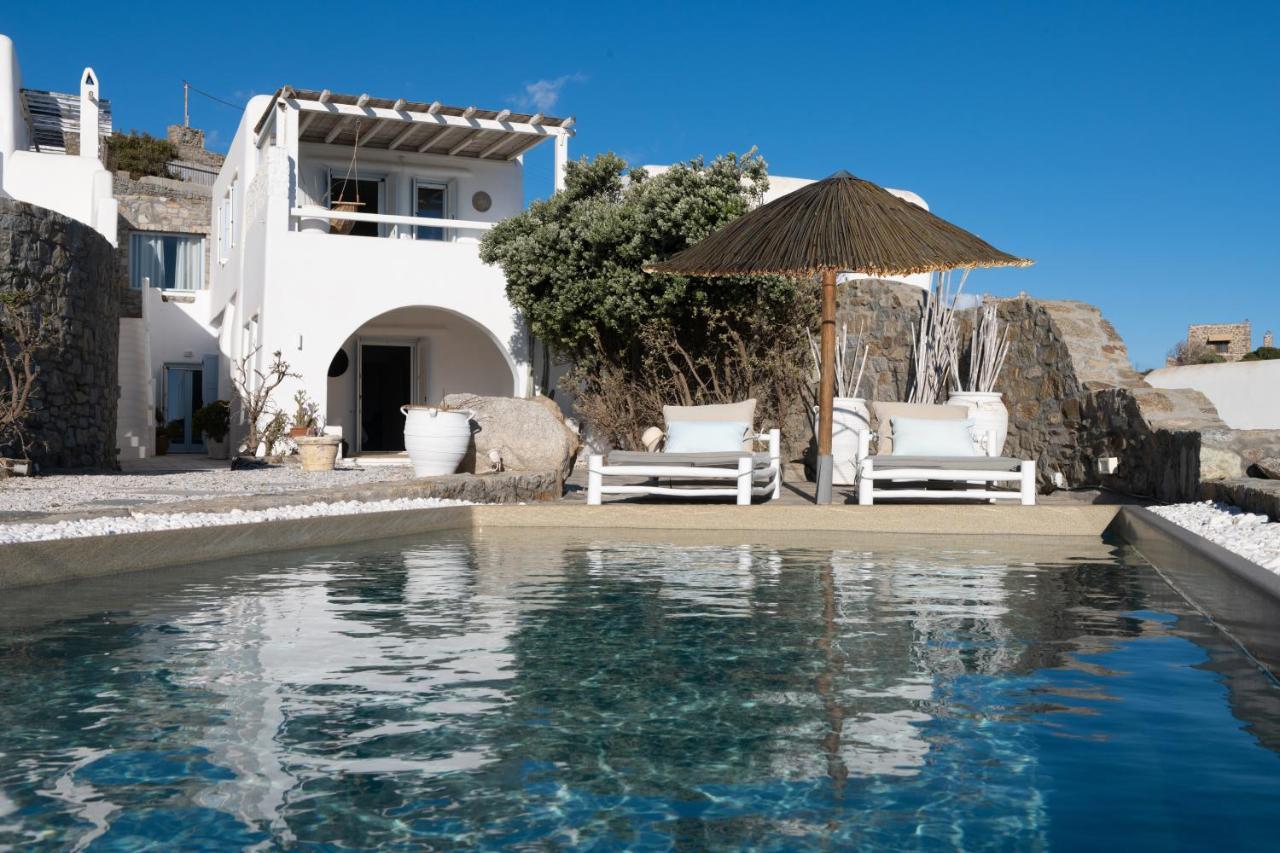 Villa Private With Private Pool Pascals Kalafatis