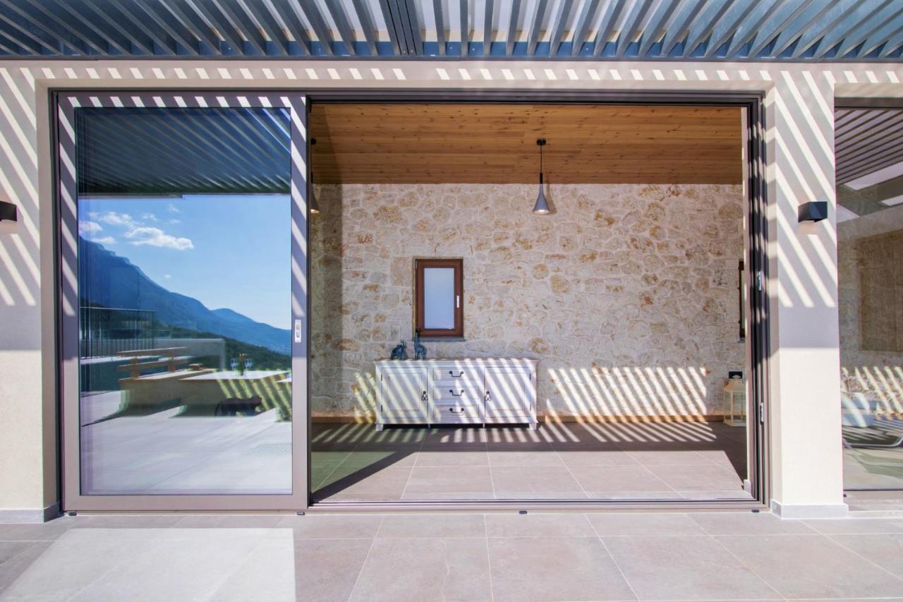 Ble Villa *
