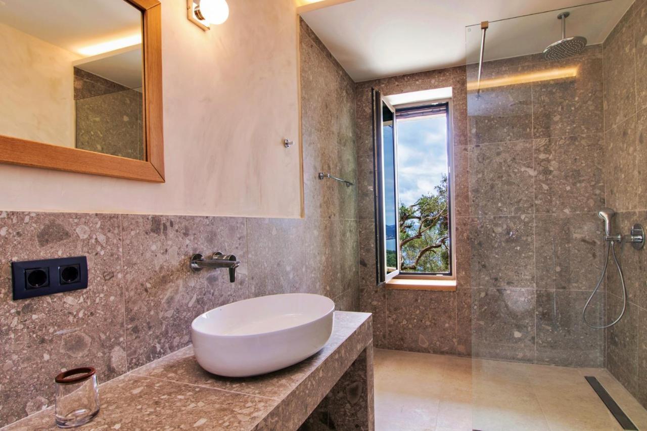 Ble Villa