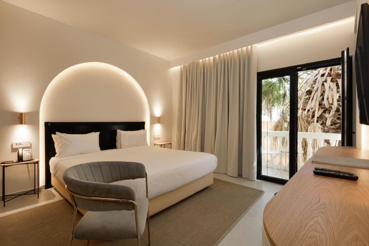Alley Boutique And Argostoli (Kefalonia)