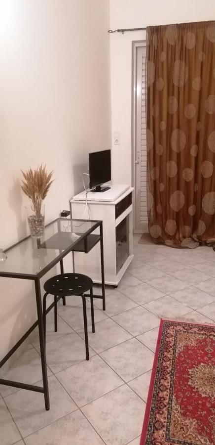 Menidistudios Apartment Menidion