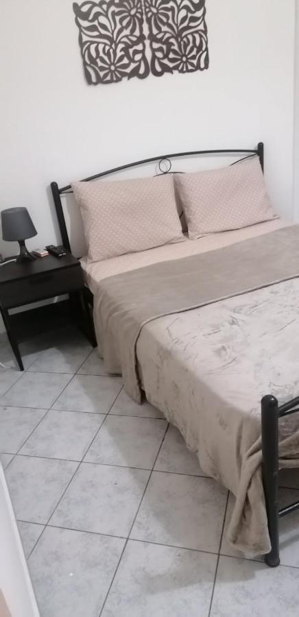 Apartment Menidistudios