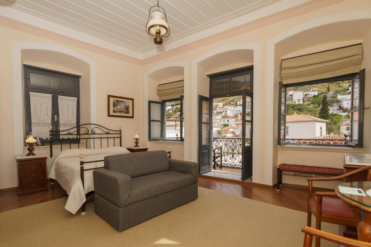 Phaedra Guest house