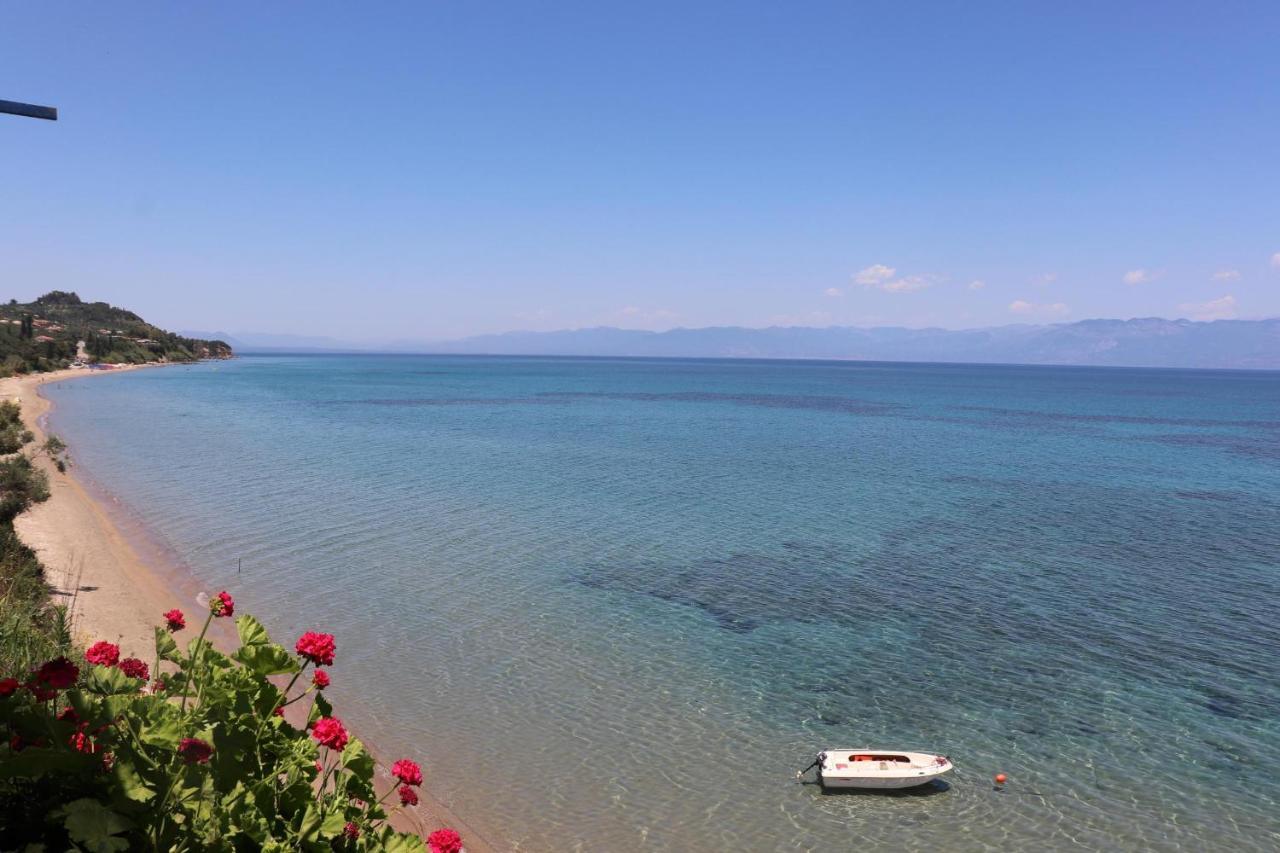 Seaside 1 Kompoi