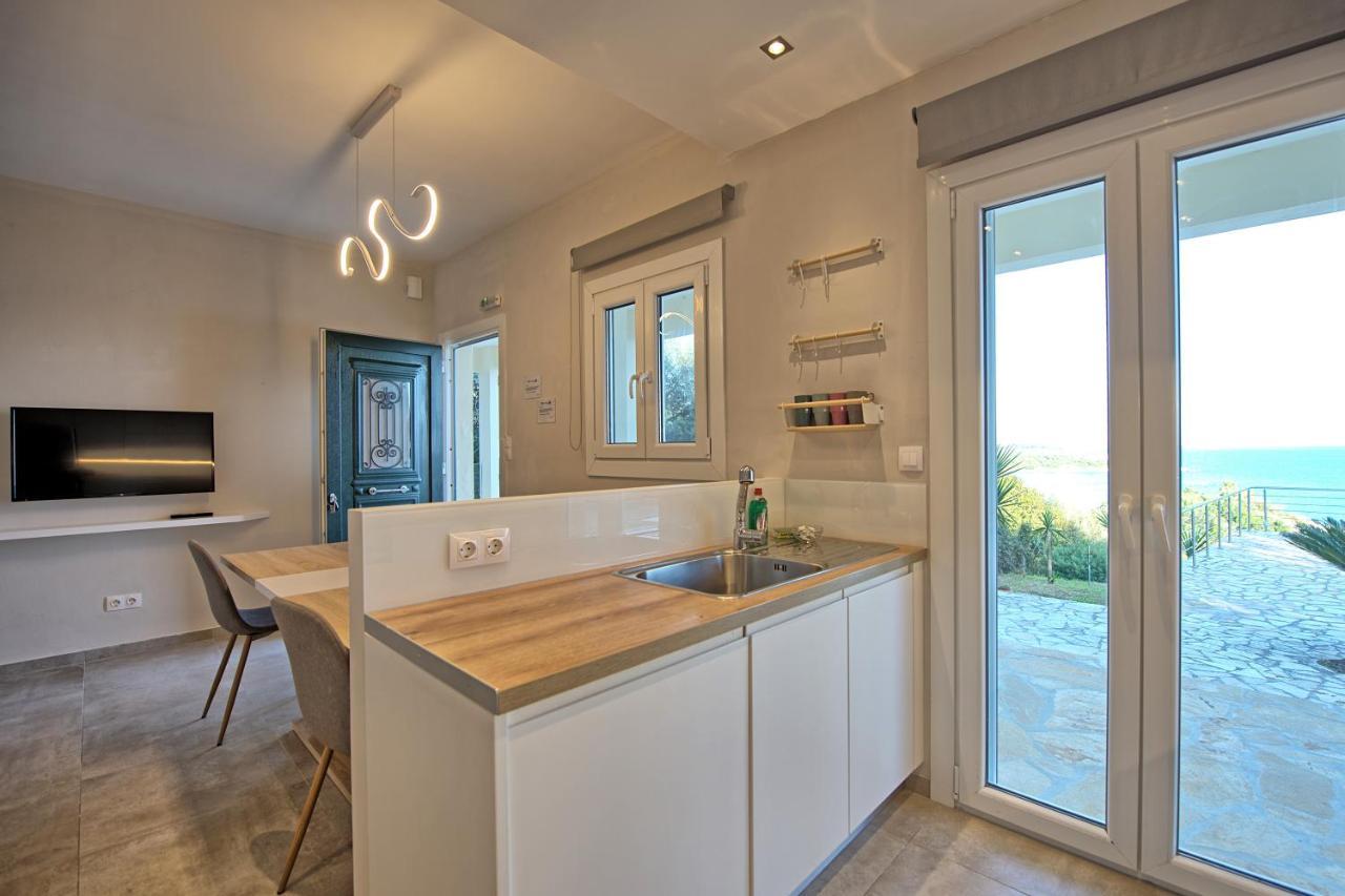 Villa Beachfront Seasun By Posarellivillas Agios Spyridon (Corfu)