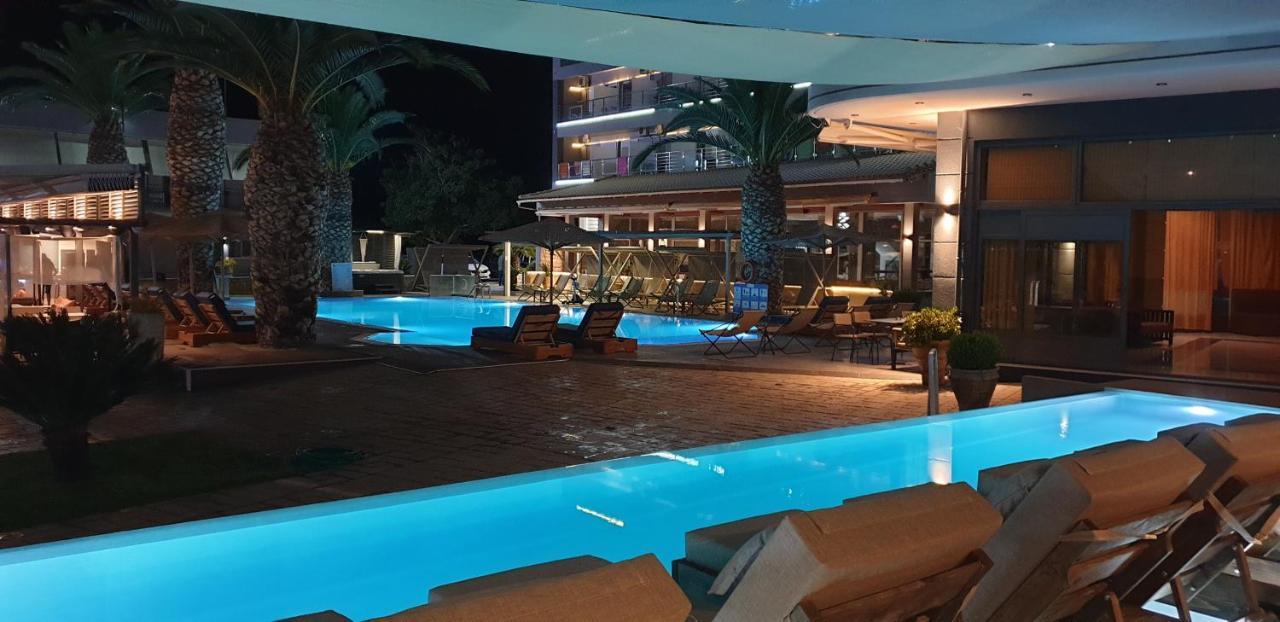 Hotel Evvoiki Akti 3*