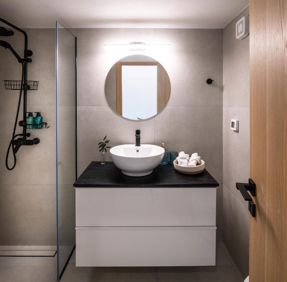 Apartment Blue Cove Zen