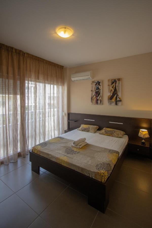 Indigo Luxury Olympiaki Akti