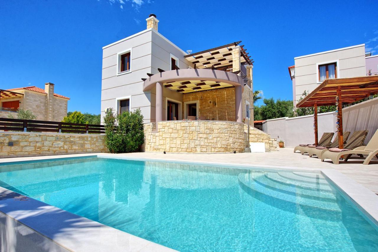 Kostantina By Posarellivillas
