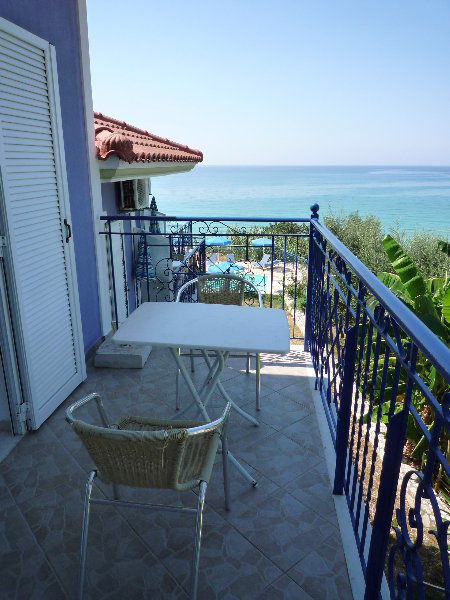 Aparthotel Milos