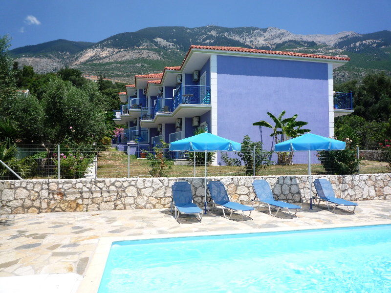 Milos Lourdata (Kefalonia)