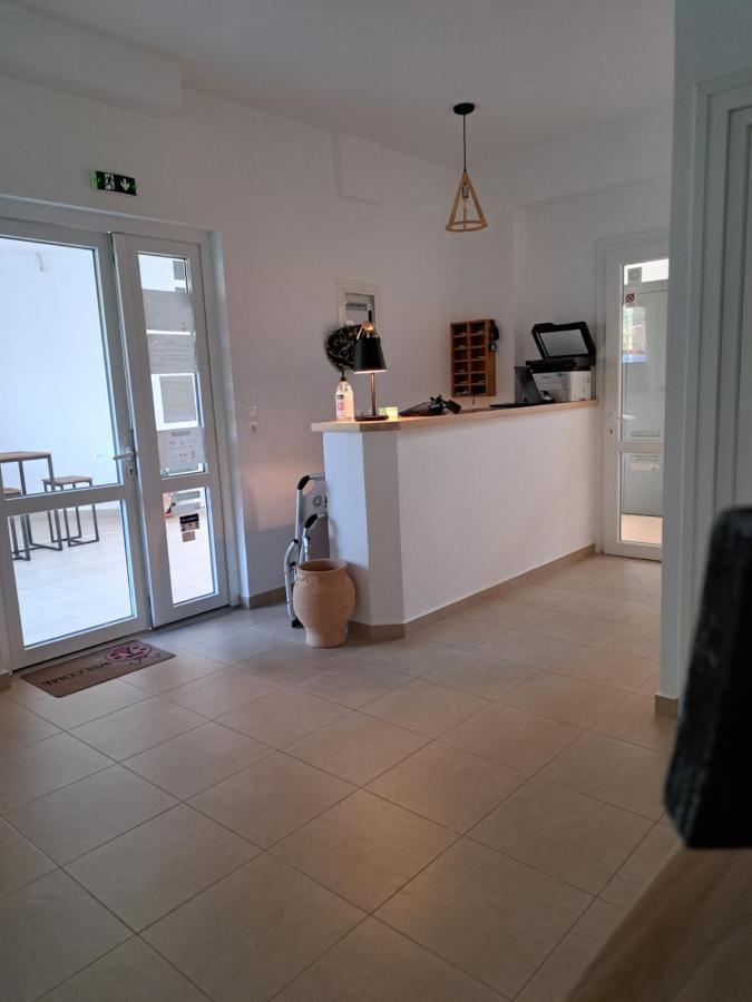 Hotel Athineon Nydri (Lefkada)
