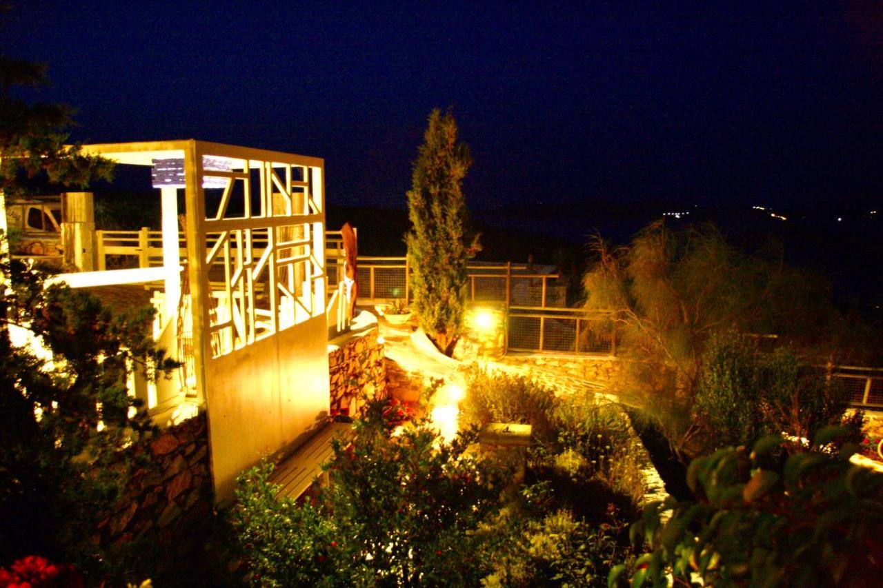 Zografos 4* Irakleia (Naxos)