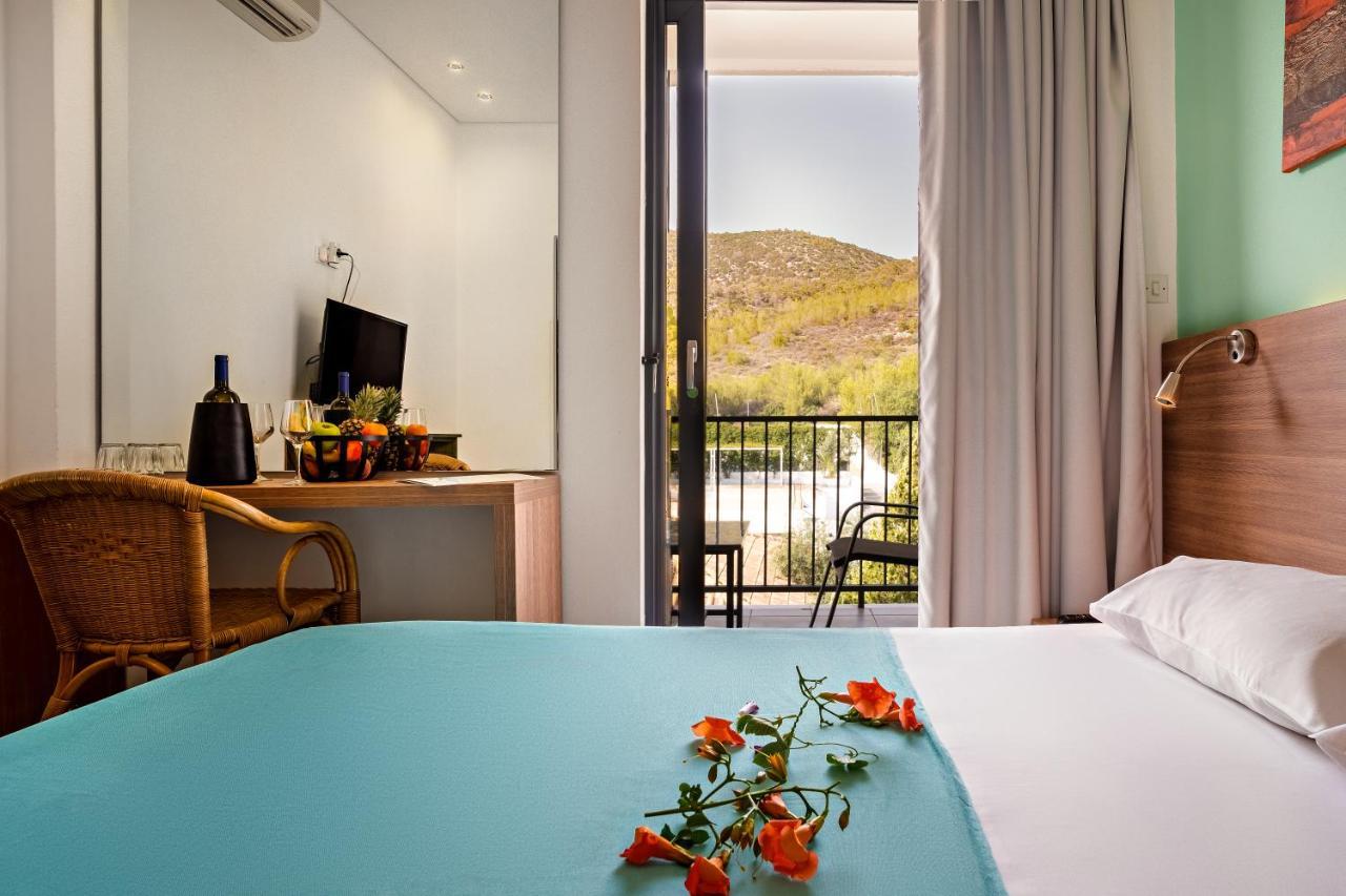 Pavlou Hotel 3*