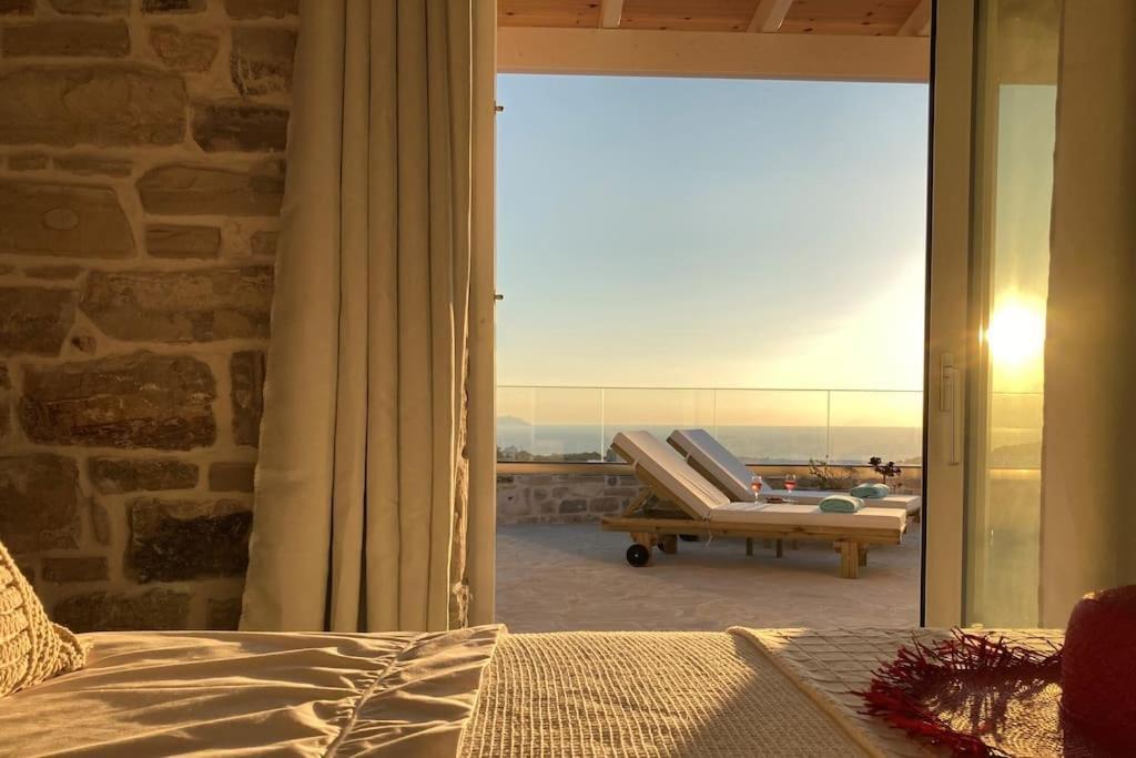 Apartment Levanta: Luxurious Stone With Infinity Pool And Sea Views Pitsidia