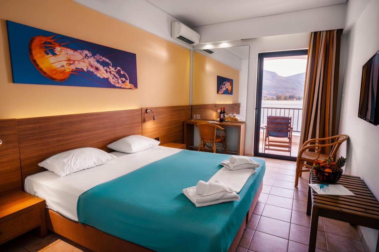 Pavlou Poros Town