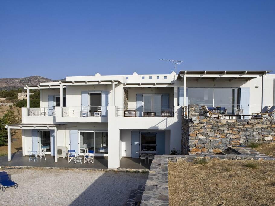 Beachfront Thesseus