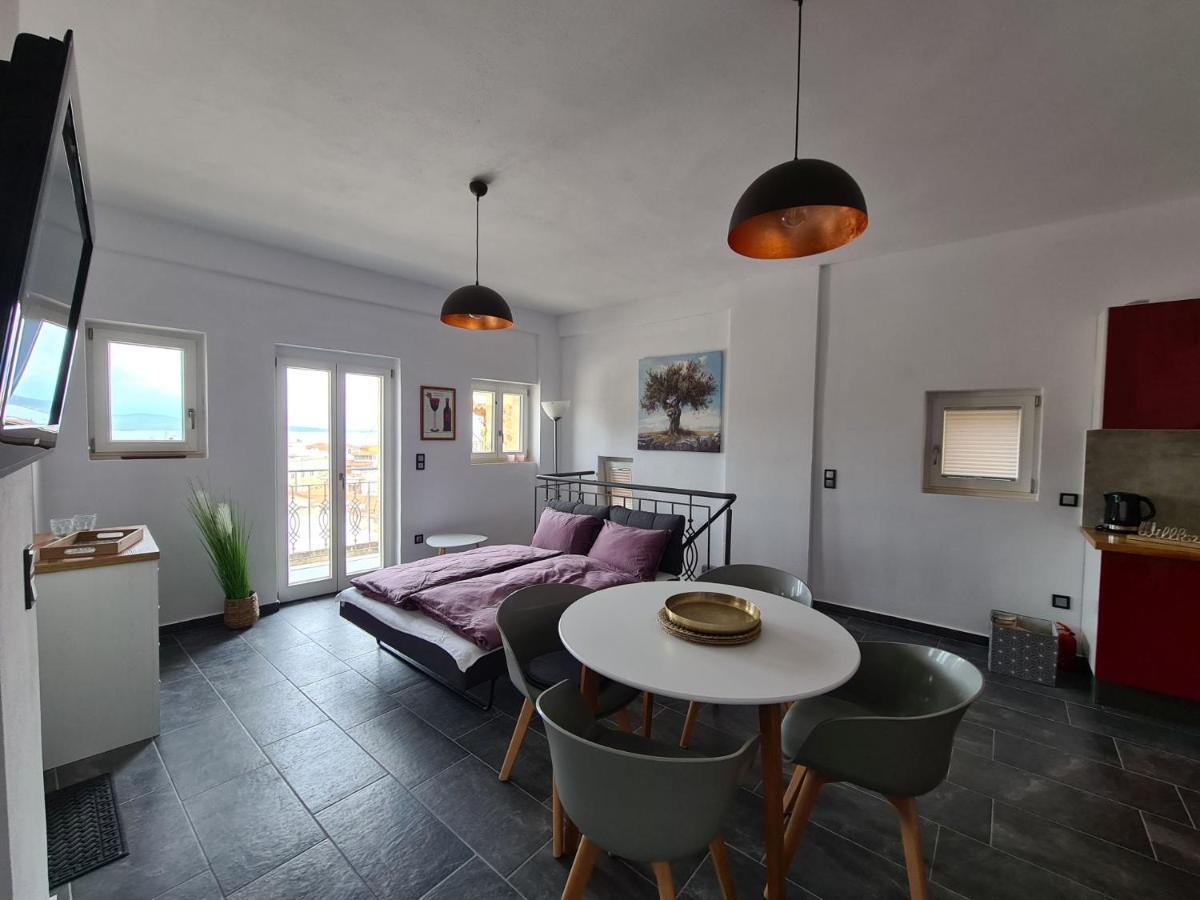 Apartment Townhouse
