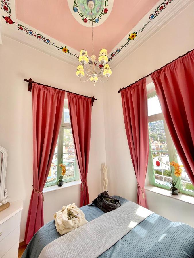 Apartment “athenas” Neoclassic Harbour View Symi