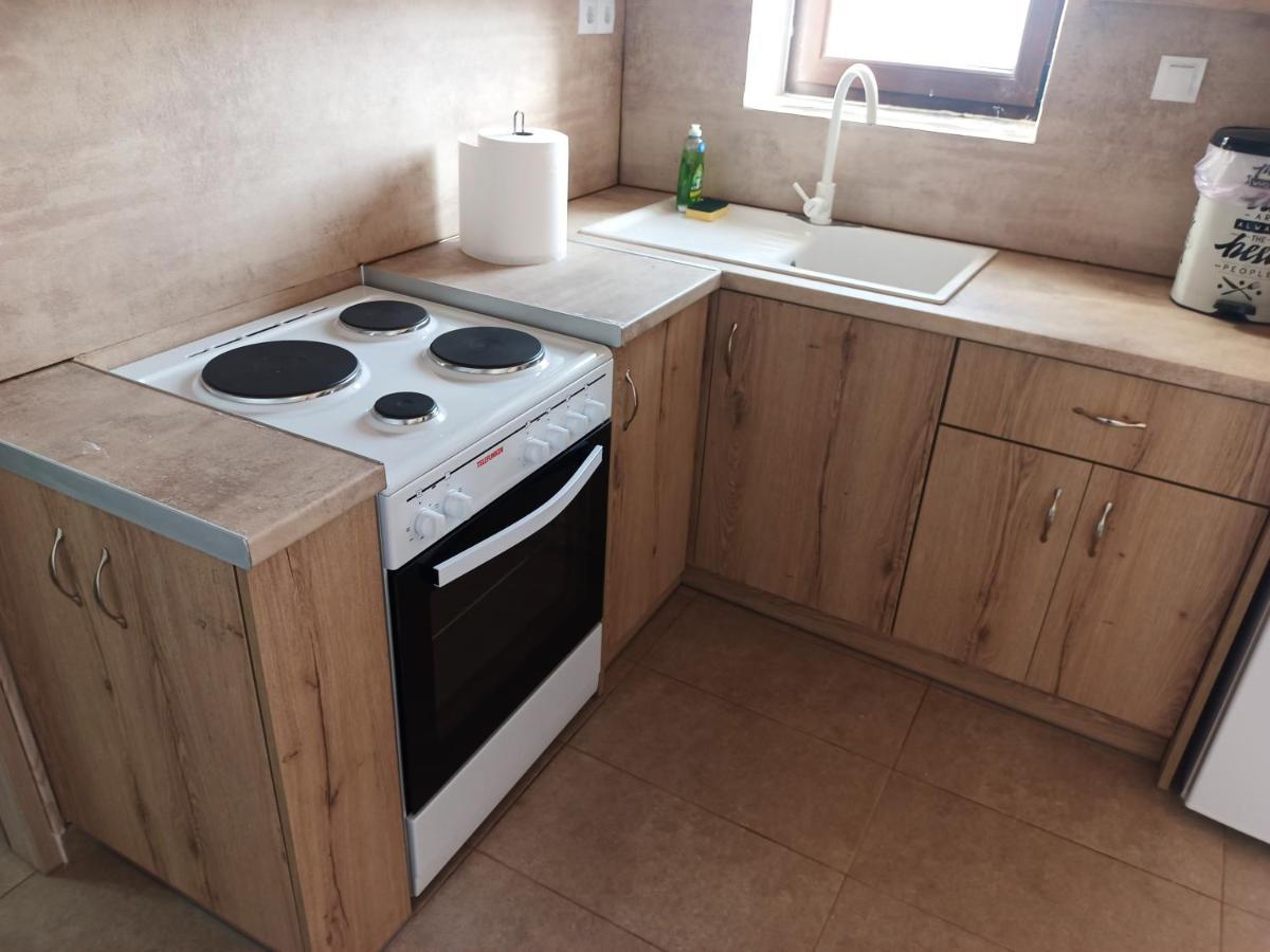 Apartment Aloni Above Aegean Sea